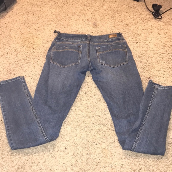 PacSun “Destroyed” Skinny Jeans - Picture 3 of 4
